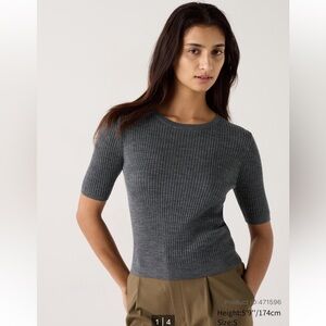 Uniqlo - Merino Ribbed Sweater | Half Sleeve